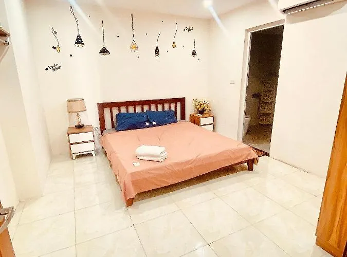 Homestay Hạ Long *